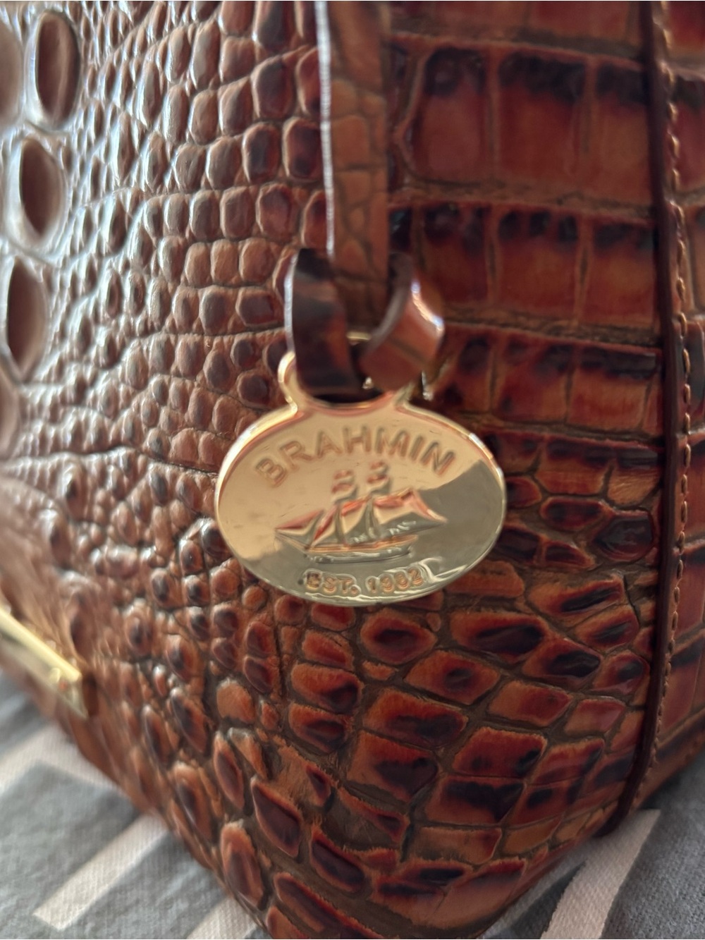 Brahmin Lorelei Pecan Melbourne Croc Embossed Leather Shoulder Bag - price firm - Picture 6 of 11